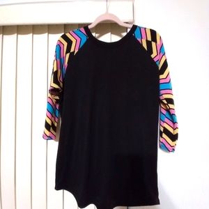 Lularoe L top